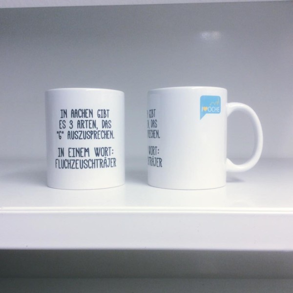 "FLUCHZEUSCHTRÄJER" - Tasse